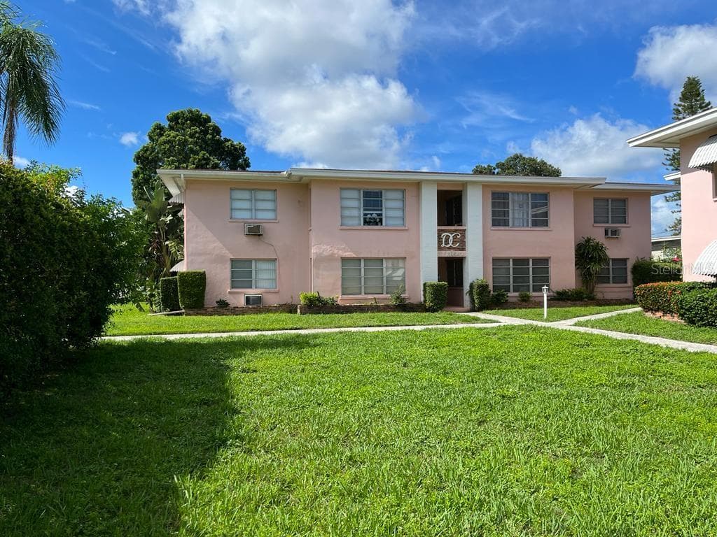 1385 DREW STREET UNIT 2 CLEARWATER, FL 33755