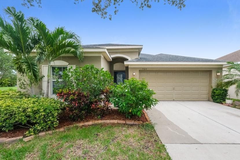 904 PARKER DEN DRIVE RUSKIN, FL 33570
