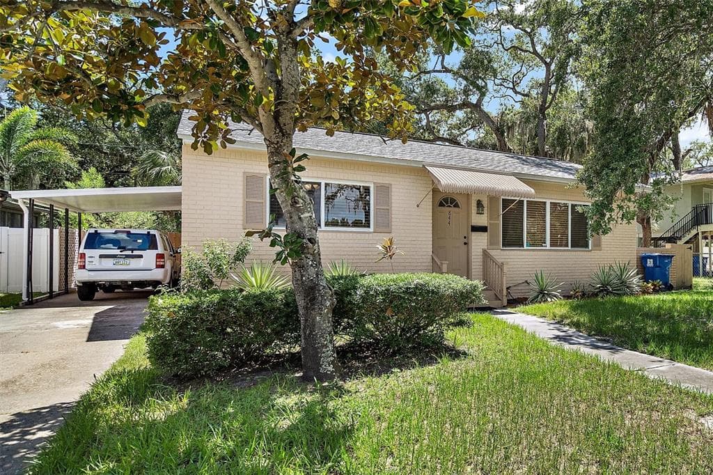844 28TH AVENUE S ST PETERSBURG, FL 33705