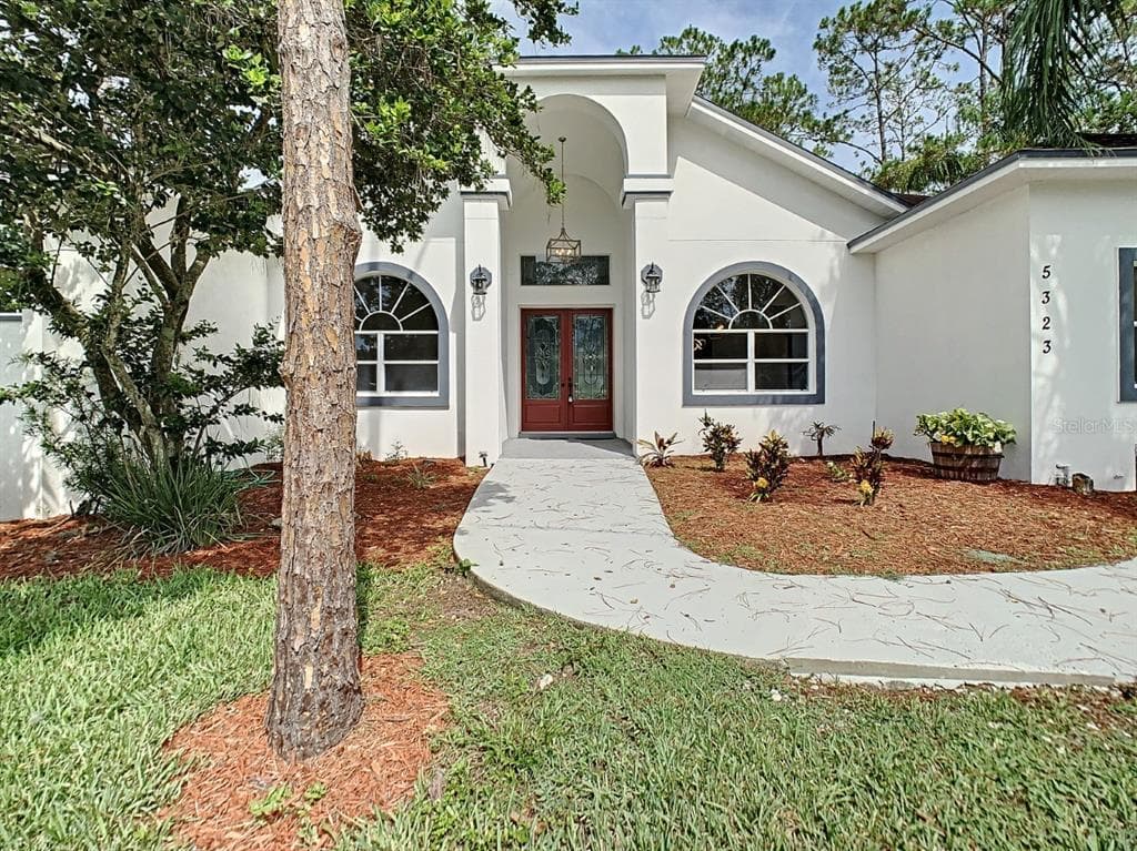 5323 EPPING LANE ZEPHYRHILLS, FL 33541