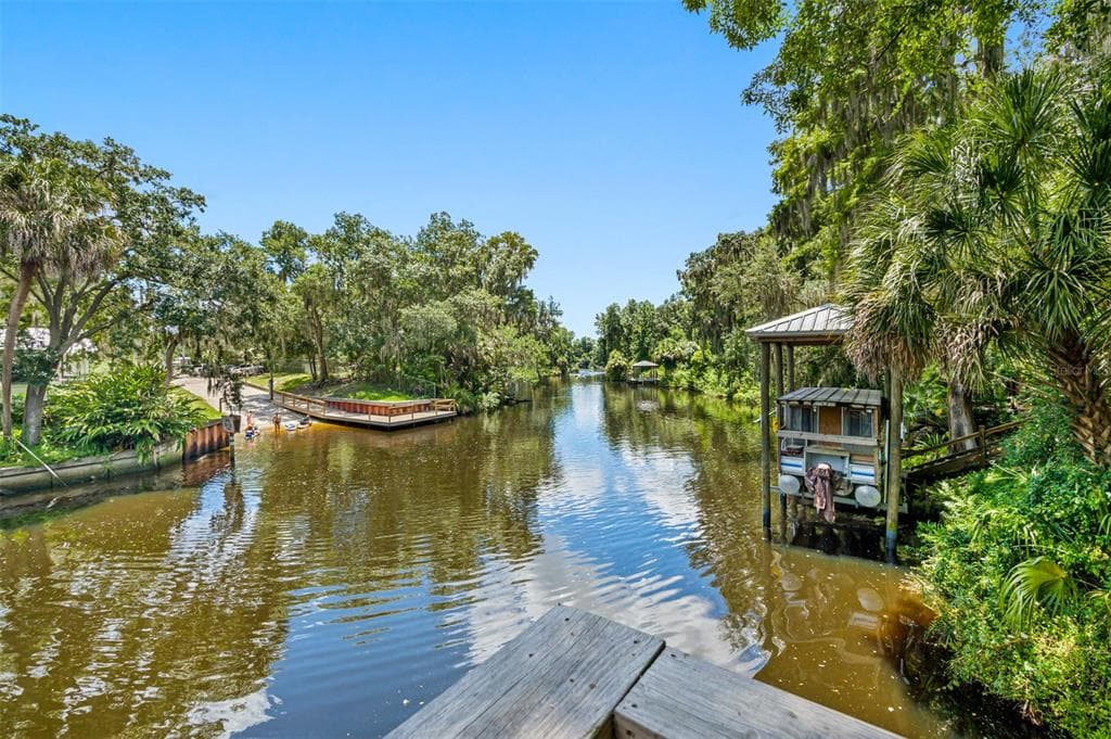 6840 VALRIE LANE RIVERVIEW, FL 33569