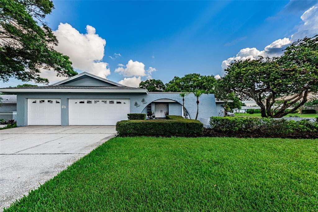 2646 FIRESTONE DRIVE CLEARWATER, FL 33761
