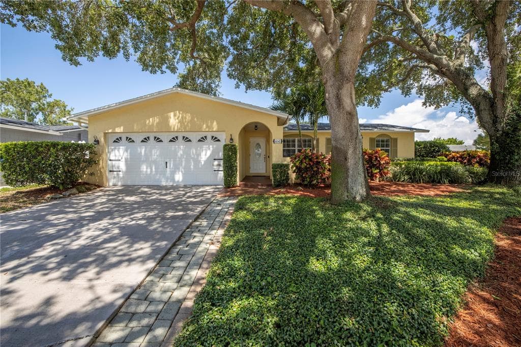6041 16TH LANE NE ST PETERSBURG, FL 33703