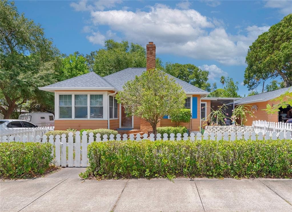 1010 IROQUOIS STREET CLEARWATER, FL 33755