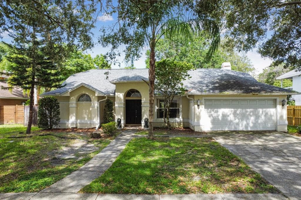 15109 CRAGGY CLIFF STREET TAMPA, FL 33625
