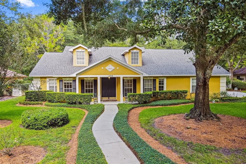 1408 HOUNDS HOLLOW COURT LUTZ, FL 33549