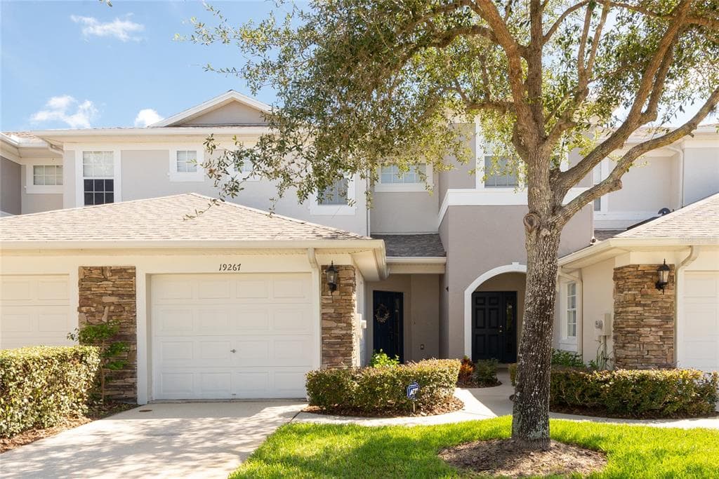 19267 STONE HEDGE DRIVE TAMPA, FL 33647