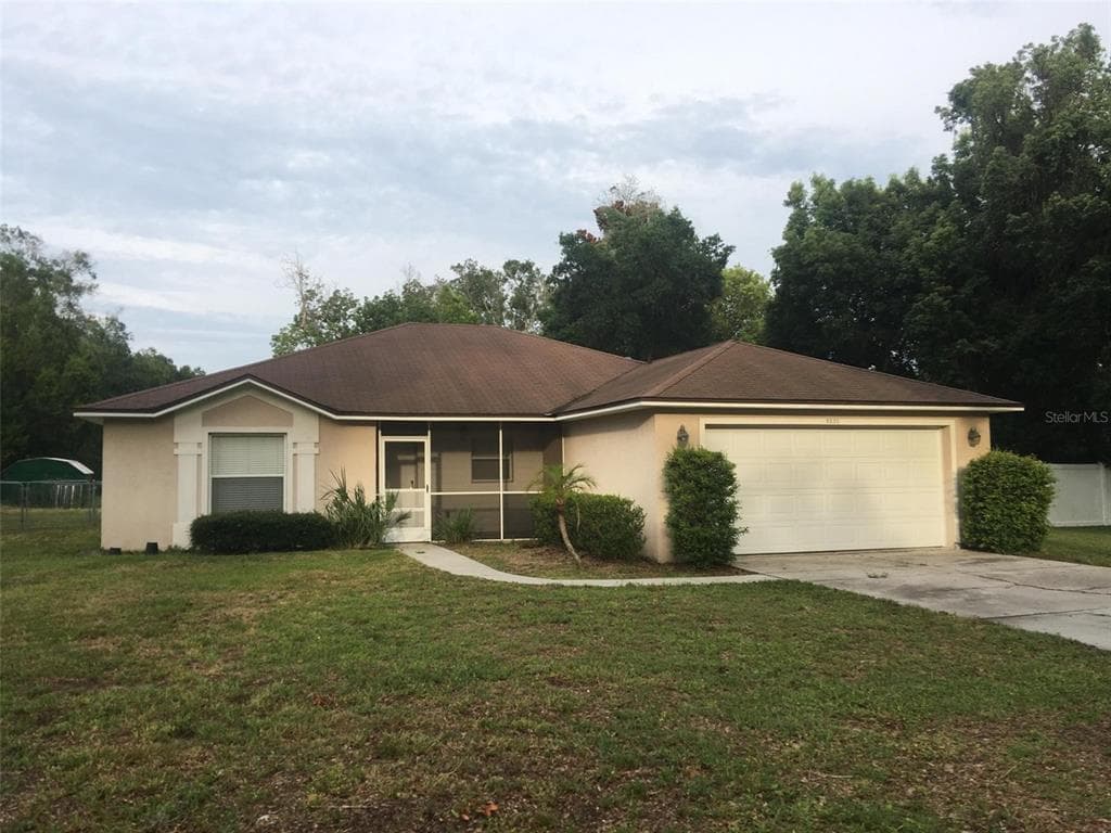 5533 HURON STREET MOUNT DORA, FL 32757