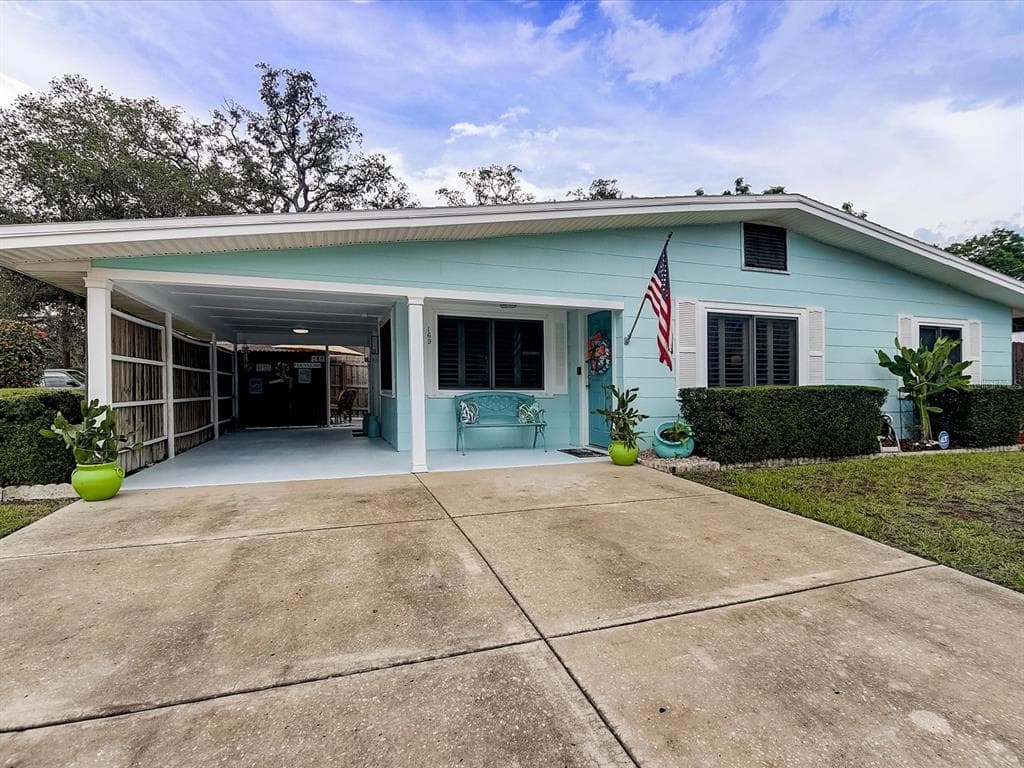 169 6TH STREET SW LARGO, FL 33770