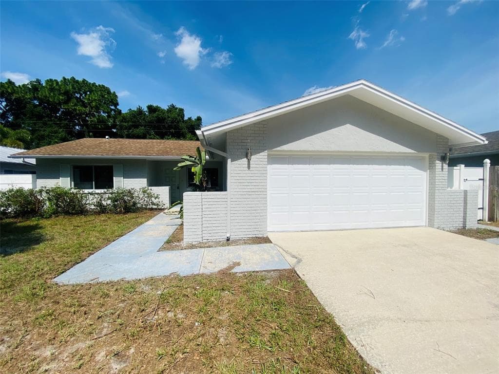 5599 WESTCHESTER BOULEVARD N ST PETERSBURG, FL 33709