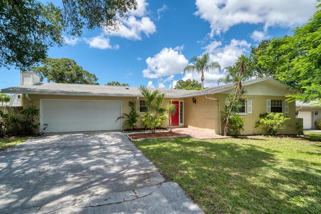 1532 TANGERINE STREET CLEARWATER, FL 33756