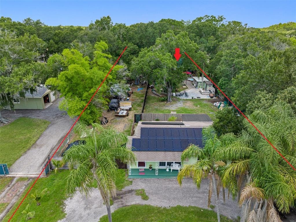 8622 N GRADY AVENUE TAMPA, FL 33614