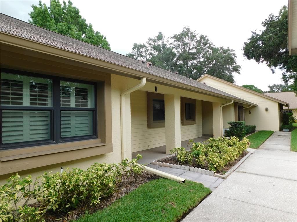 2567 OAKLEAF LANE UNIT 41B CLEARWATER, FL 33763