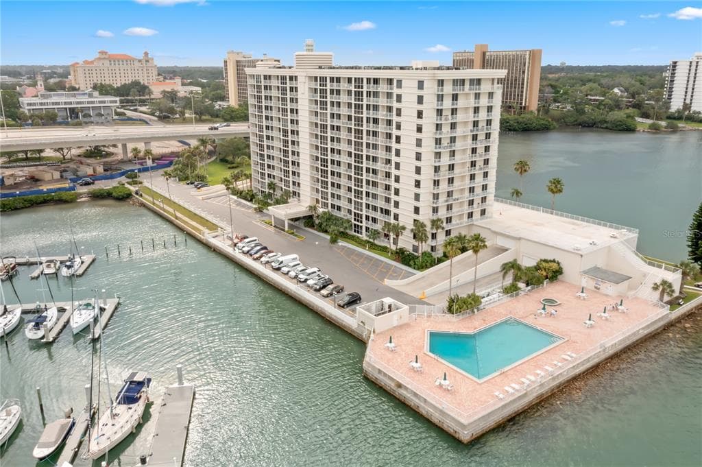 100 PIERCE STREET UNIT 1007 CLEARWATER, FL 33756