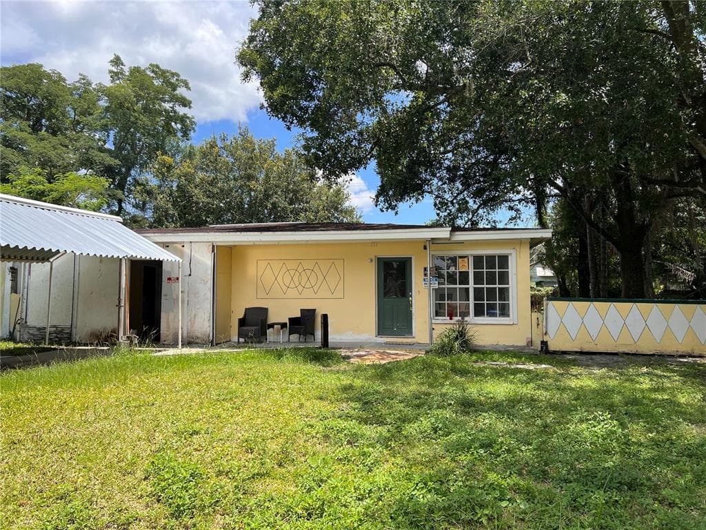4007 MCLANE DRIVE TAMPA, FL 33610