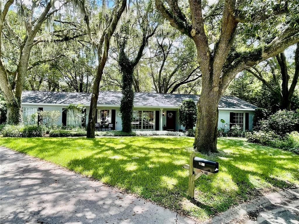 1406 BERKSHIRE COURT BRANDON, FL 33511