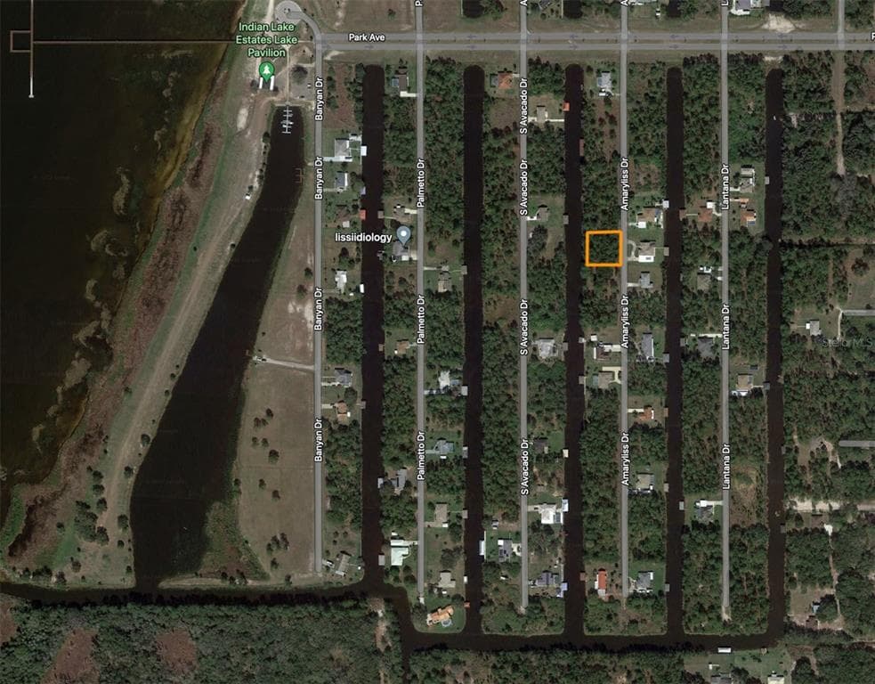 11 AMARYLLIS DRIVE S INDIAN LAKE ESTATES, FL 33855