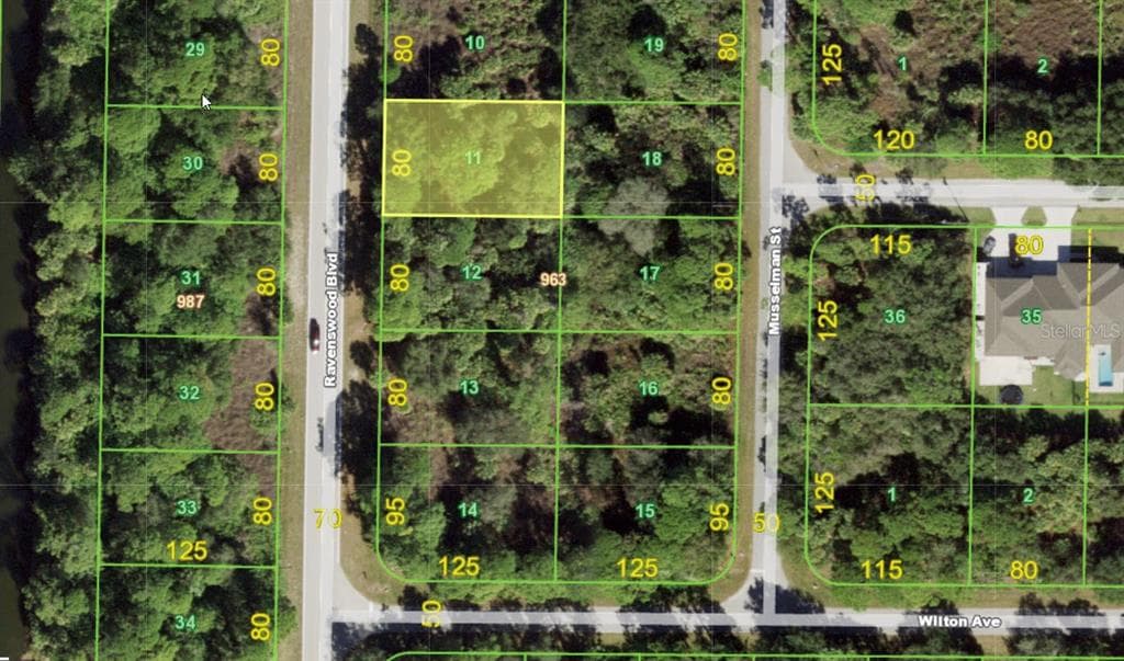240 RAVENSWOOD BOULEVARD PORT CHARLOTTE, FL 33954