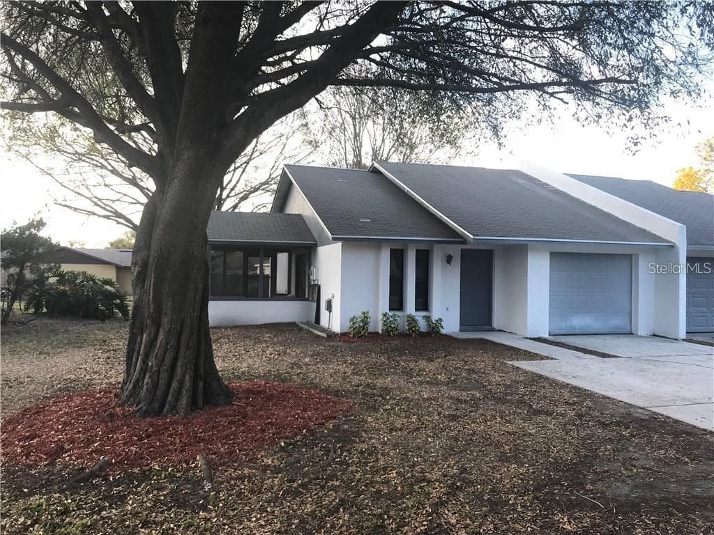 227 GRANITE DRIVE LAKELAND, FL 33809