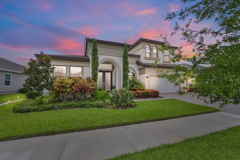7435 PARADISO DRIVE