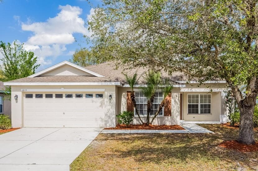 12115 WARWICK CIRCLE PARRISH, FL 34219