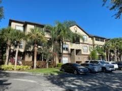 6218 AVIGNON COURT UNIT 6218 TAMPA, FL 33647