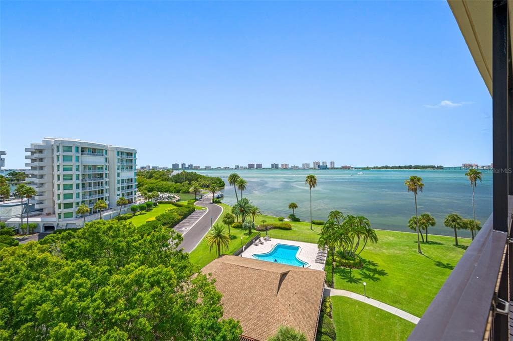 100 OAKMONT LANE UNIT 803 BELLEAIR, FL 33756