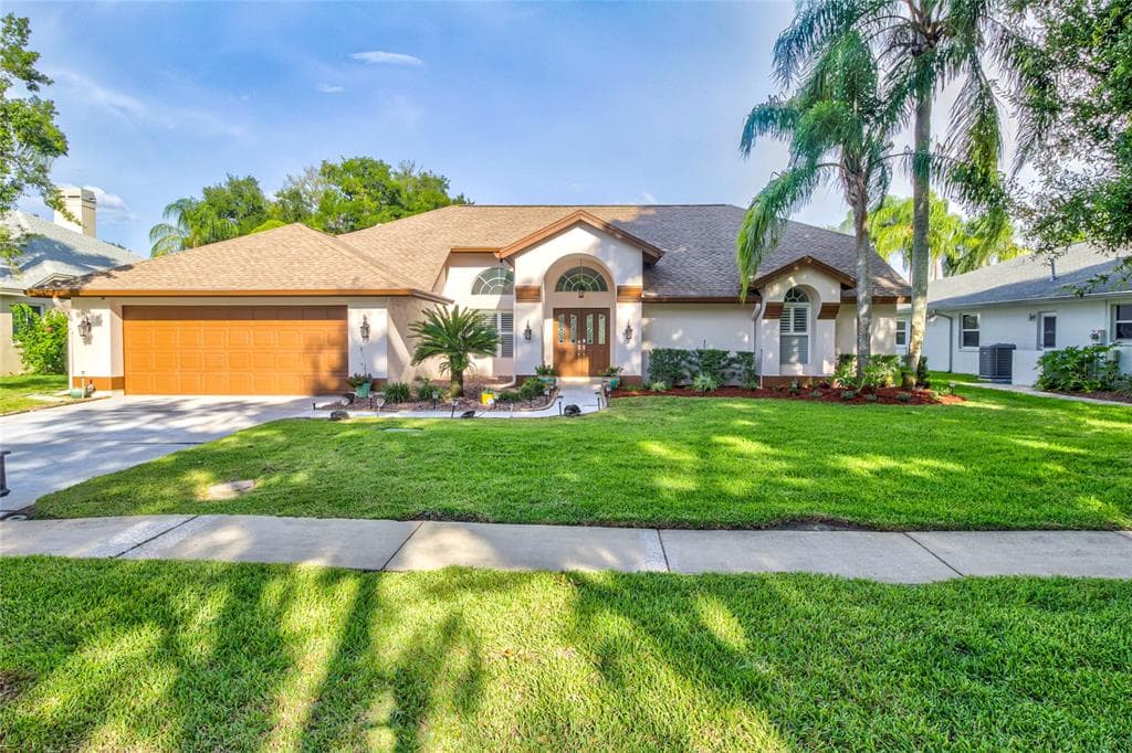 4535 BARDSDALE DRIVE PALM HARBOR, FL 34685