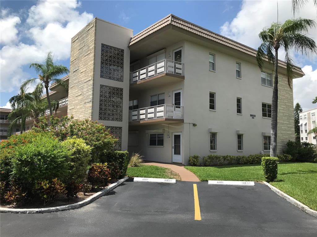 5530 80TH STREET N UNIT A203 ST PETERSBURG, FL 33709