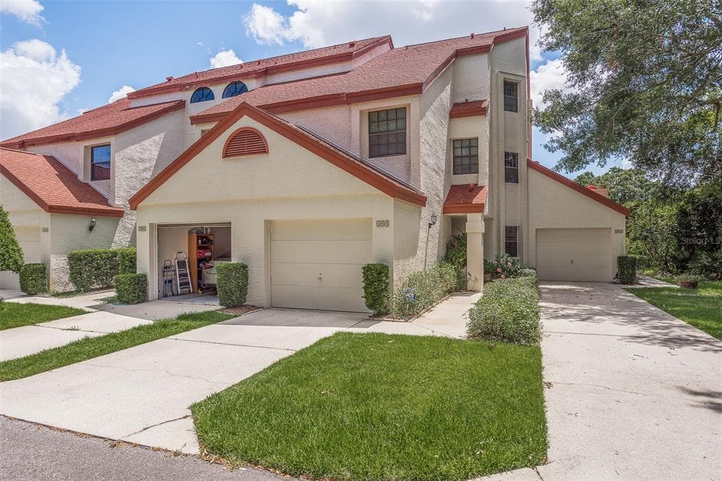3455 COUNTRYSIDE BOULEVARD UNIT 104 CLEARWATER, FL 33761