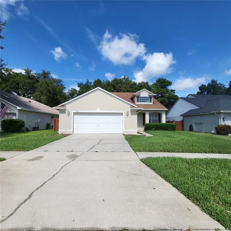 3057 BEAVER POND TRAIL VALRICO, FL 33596