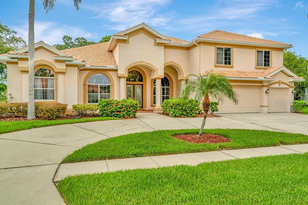 958 CARSTAIRS COURT TARPON SPRINGS, FL 34688