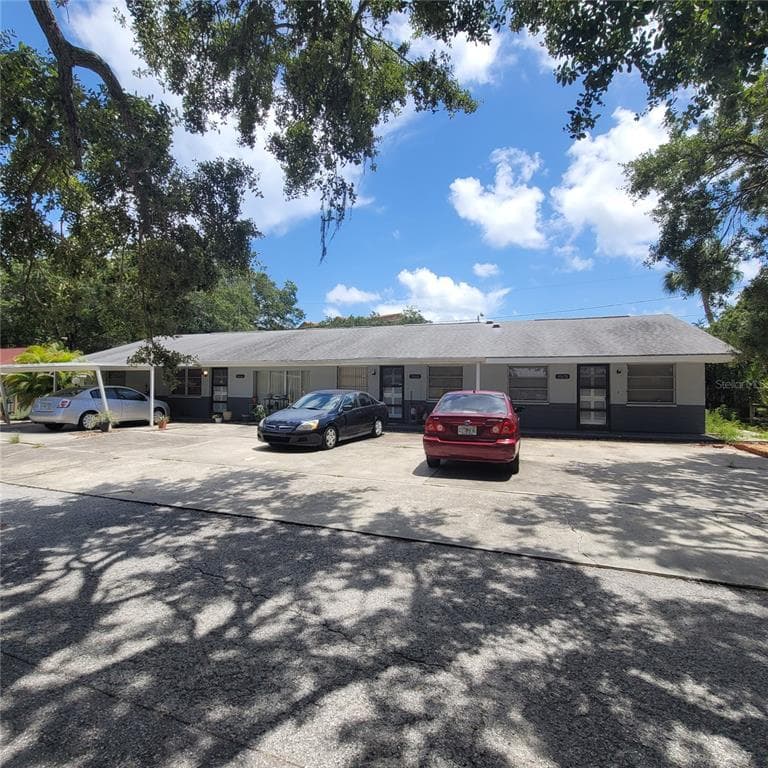 10666 DIXON DRIVE