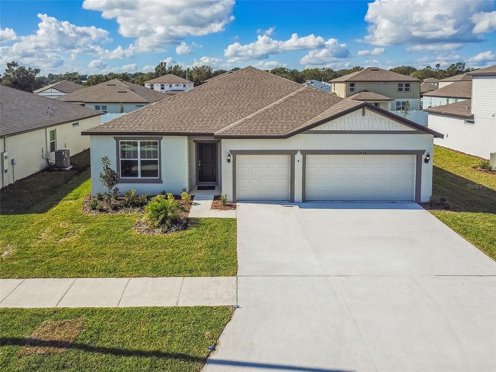 1438 DA VINCI WAY WINTER HAVEN, FL 33884