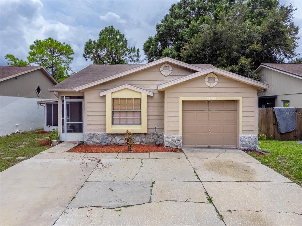 13406 LARAWAY DRIVE RIVERVIEW, FL 33579
