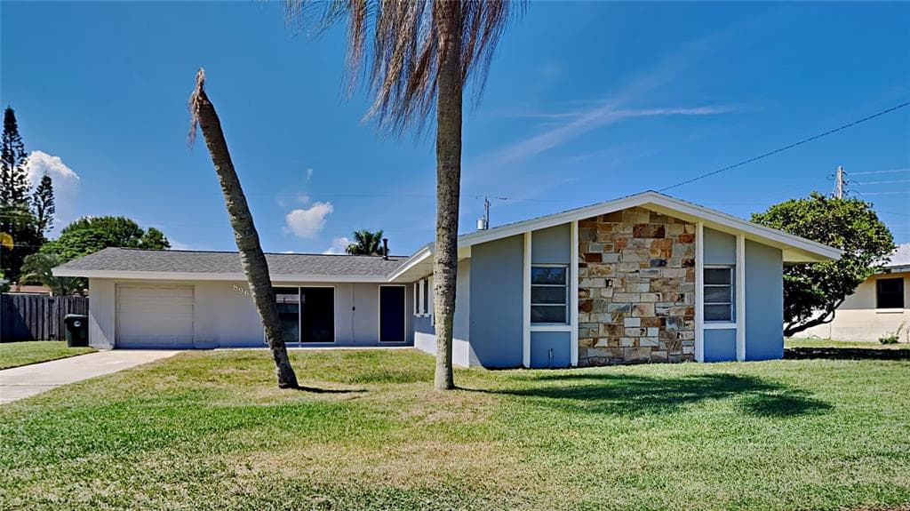 896 LEVITT PARKWAY ROCKLEDGE, FL 32955