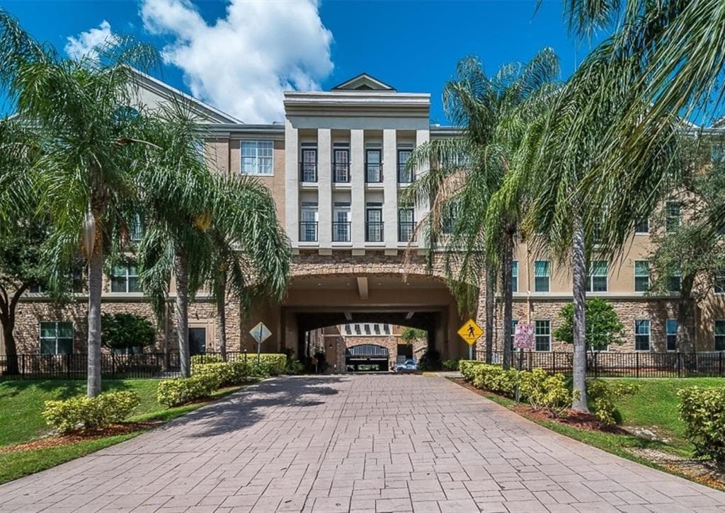 4221 W SPRUCE STREET UNIT 2107 TAMPA, FL 33607