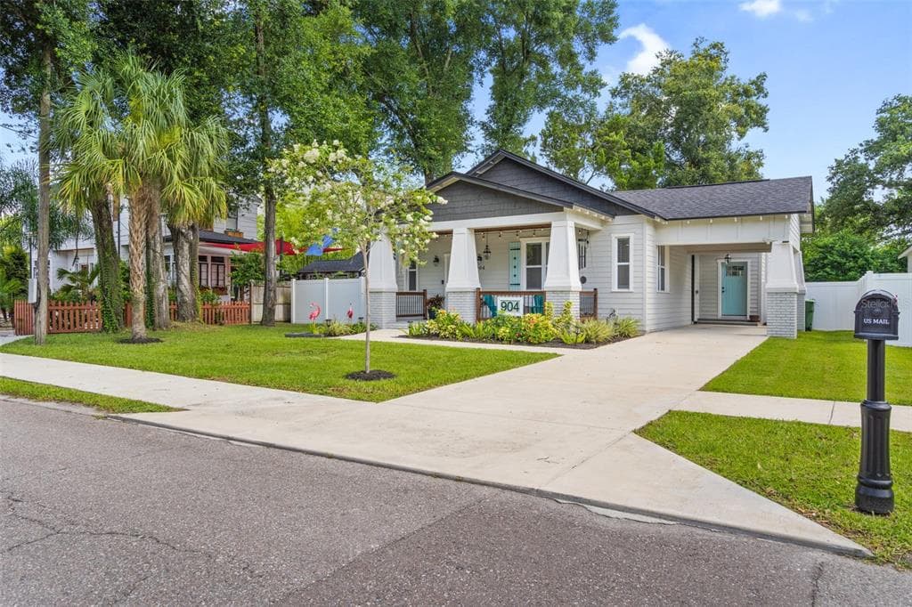 904 E LOUISIANA AVENUE TAMPA, FL 33603