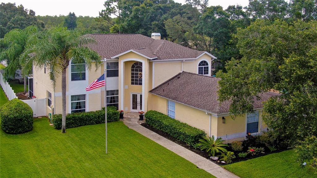 18520 BITTERN AVENUE LUTZ, FL 33558