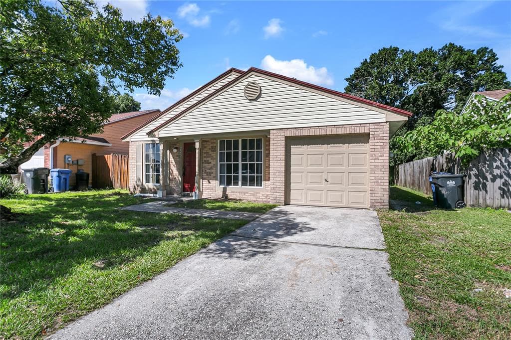 8224 RIVERBOAT DRIVE TAMPA, FL 33637