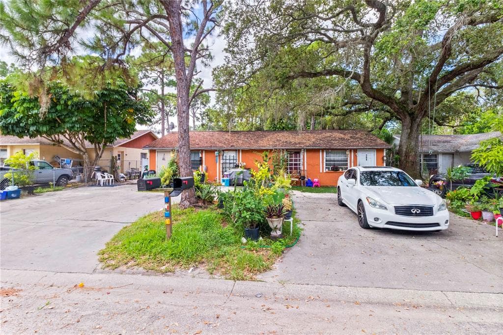 308 58TH AVENUE E BRADENTON, FL 34203