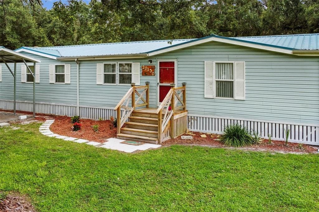 20130 SOMERSET ACRES LANE