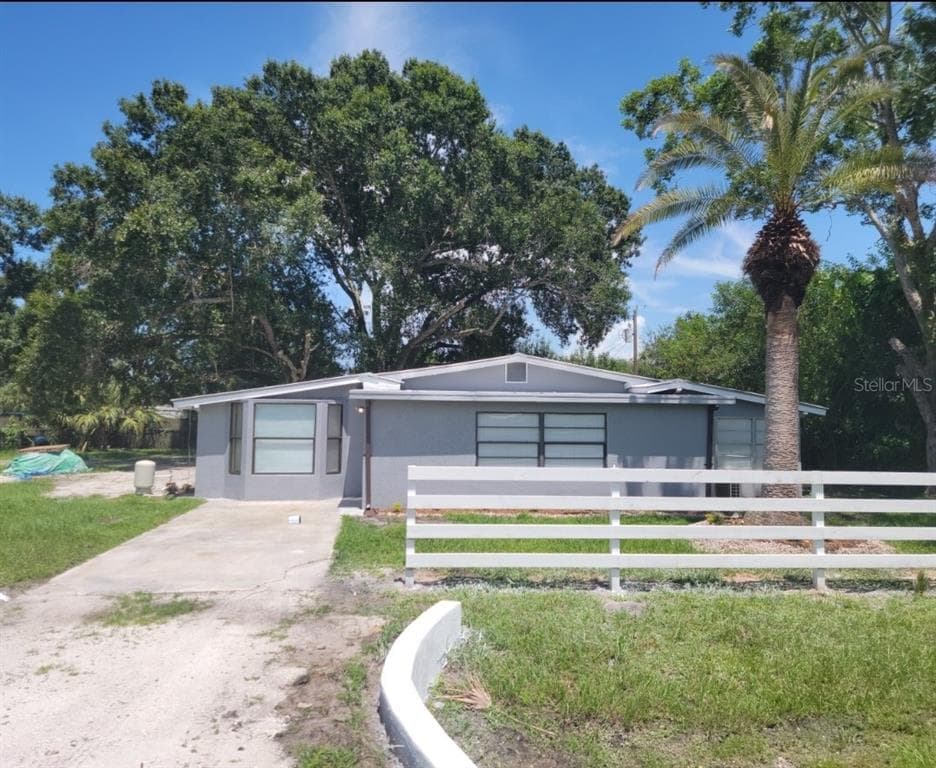 2692 NW 33RD AVENUE OKEECHOBEE, FL 34972