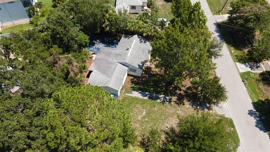 6205 S FOSTER AVENUE TAMPA, FL 33611