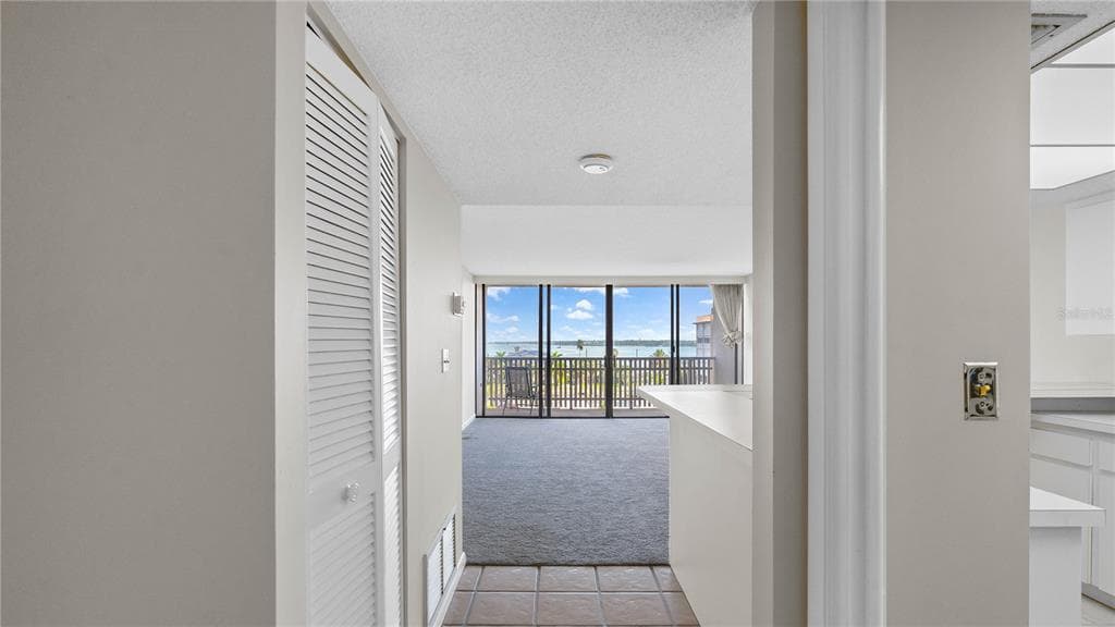 450 TREASURE ISLAND CAUSEWAY UNIT 602 TREASURE ISLAND, FL 33706