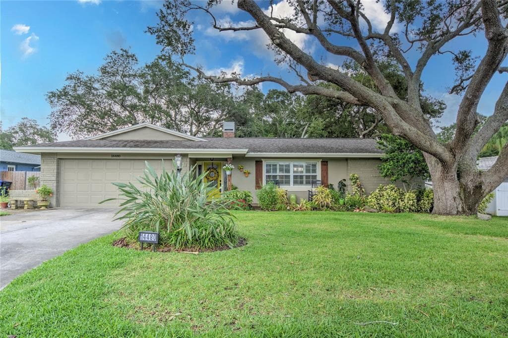14480 TANGLEWOOD DRIVE N LARGO, FL 33774