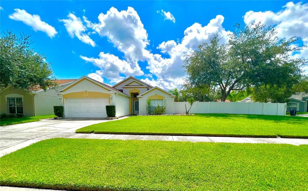 4201 PINE ISLE DRIVE LUTZ, FL 33558