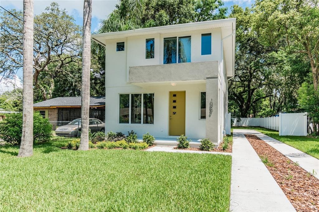 664 15TH STREET S ST PETERSBURG, FL 33701
