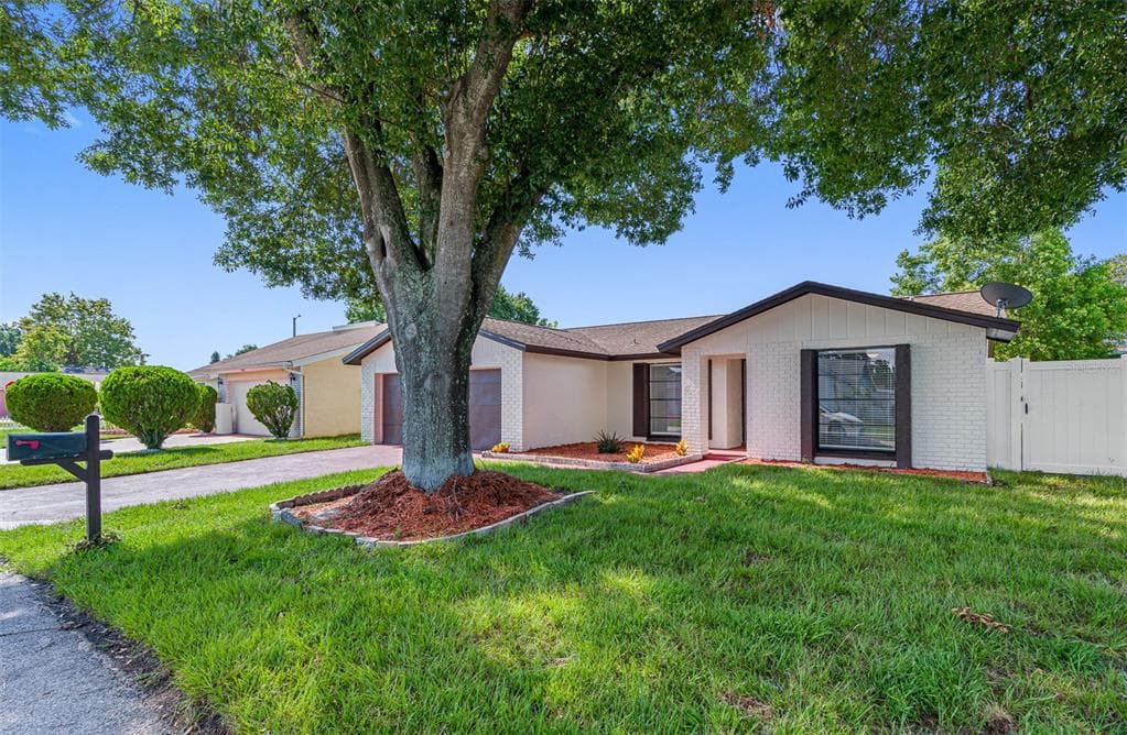 9404 ENBROOK COURT