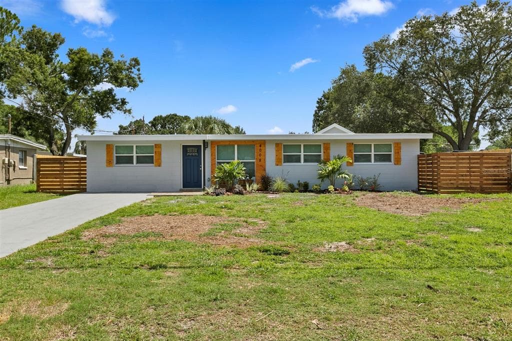 4008 W BAY AVENUE TAMPA, FL 33616